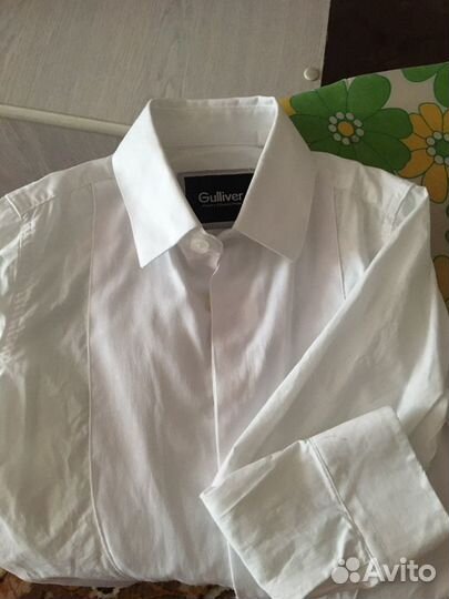 Костюм для мальчика рост 110 см. Одевали несколько