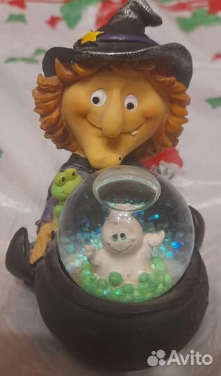 Фигурка для интерьера с водяным пузырем