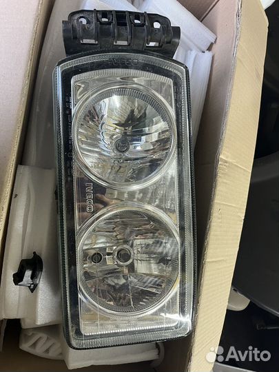 Iveco stralis фара левая