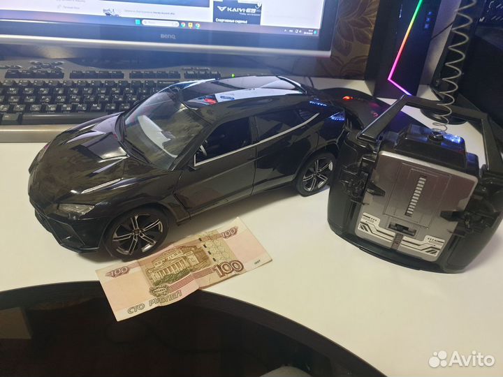 Машина радио Lamborghini Urus 1:14