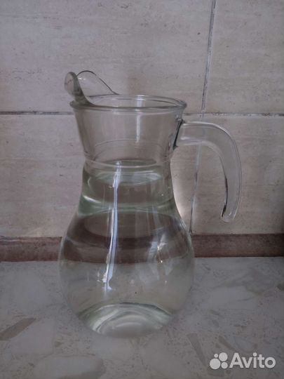 Кувшин графин для воды, соков стеклянный