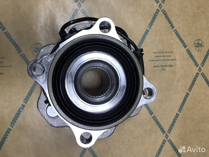 Ступица Nissan 432021LB0A