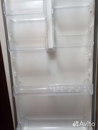 Холодильник hotpoint ariston бу
