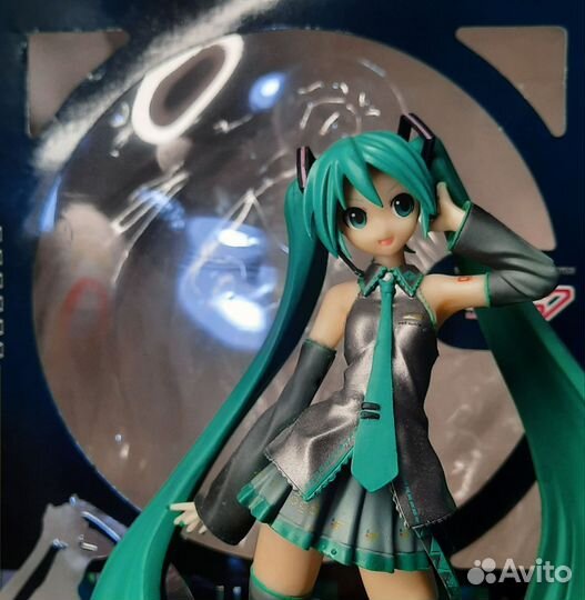 Фигурка hatsune miku