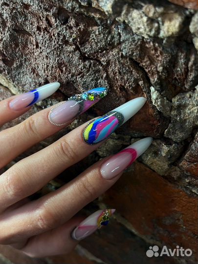 Наращивание ногтей, коррекция нарощенных