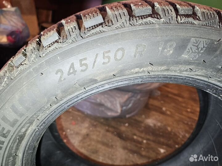 Michelin X-Ice North 4 245/50 R18