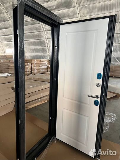 Дверь входная для дома