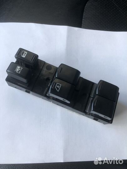 Блок управления стеклоподъемниками