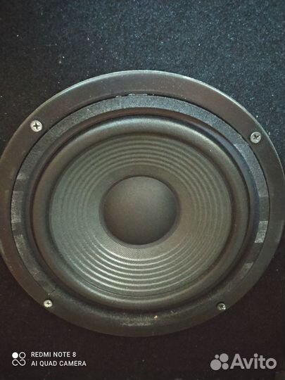 Колонки JBL 8330A трехполосные