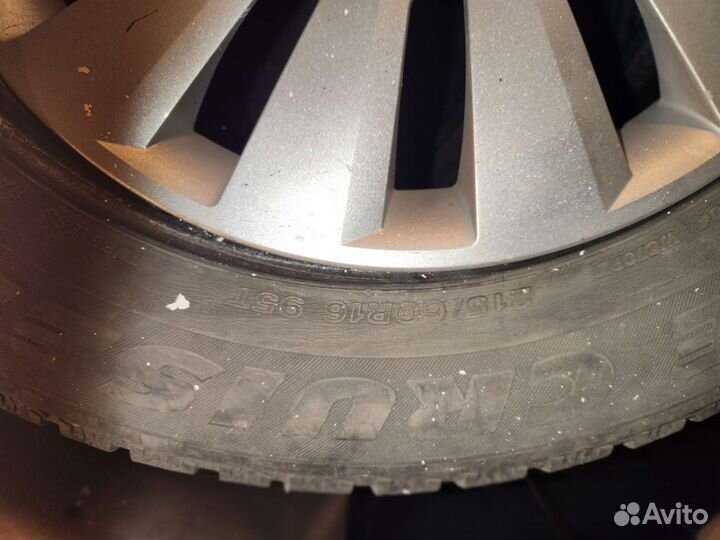 Accelera 651 21.5/60 R16