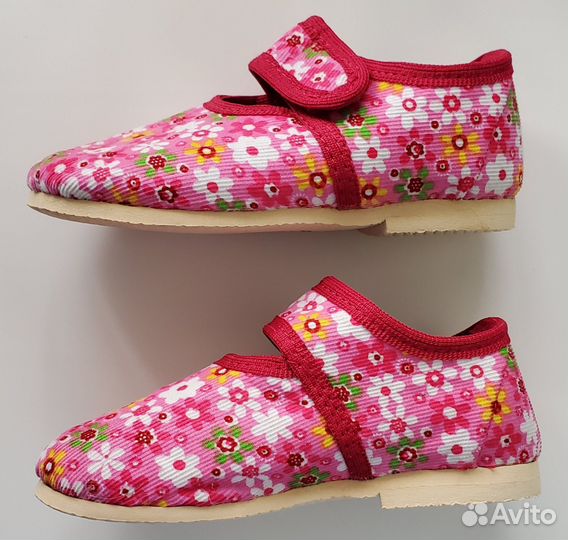 Теплые тапочки для девочки