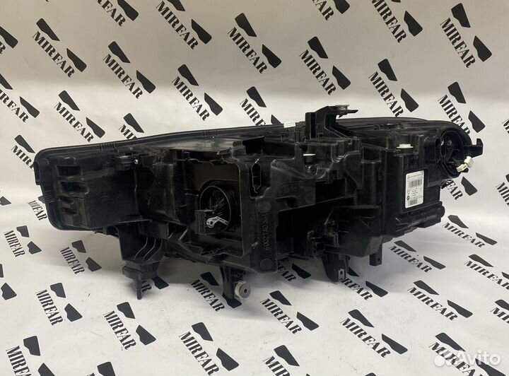 Фара правая BMW X7 G07 2019-н.в. Led