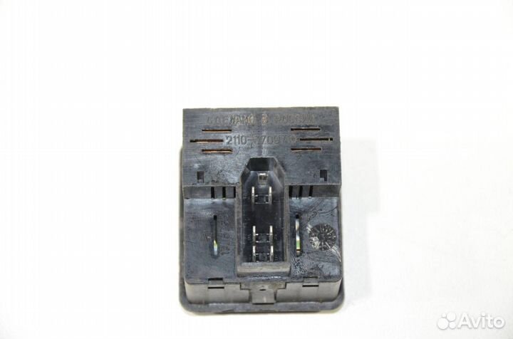 Кнопка подогрева сидений Лада 2110