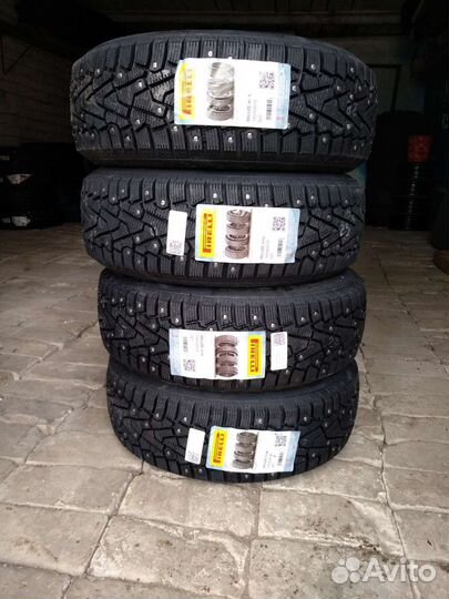 Pirelli Ice 185/60 R15 88T