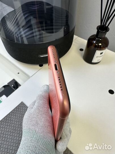 iPhone Xr, 64 ГБ
