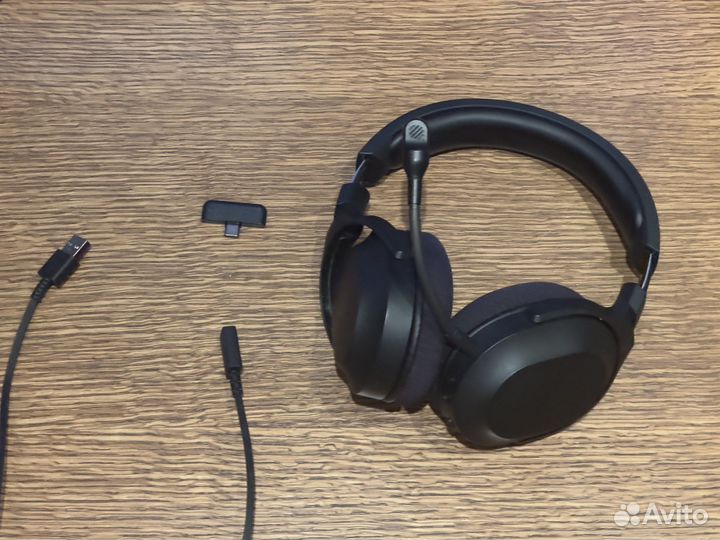 Наушники Razer Barracuda X