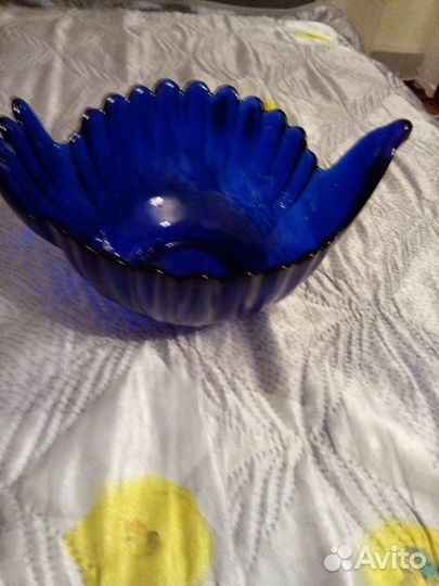 Канфетница, чешское стекло