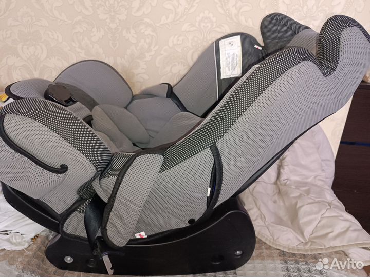 Детское автокресло от 0 до 18 кг