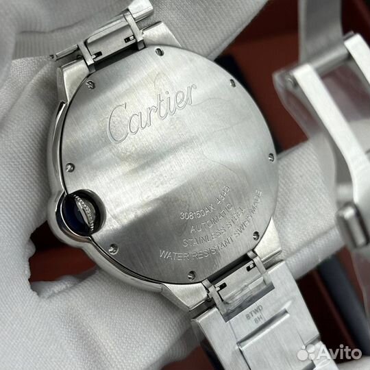 Часы Cartier Ballon Bleu De Cartier