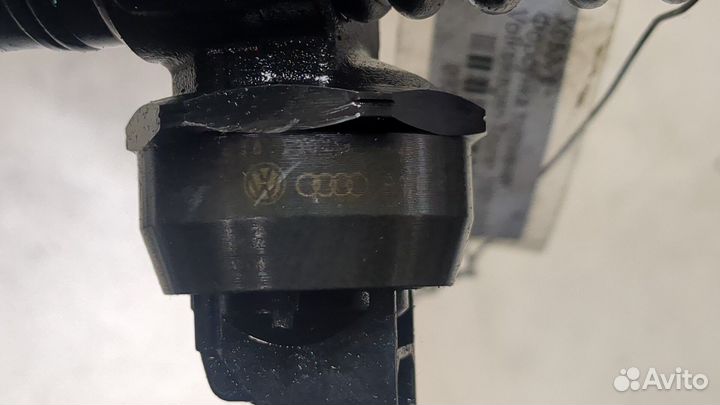 Форсунка топливная Volkswagen Touran, 2005