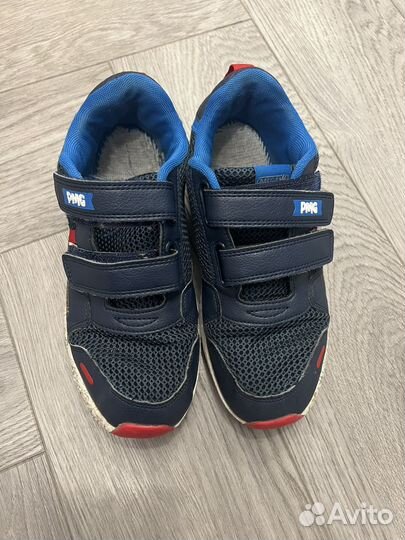 Кроссовки летние