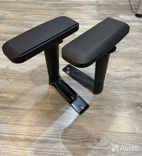 Подлокотники 4D для геймерского кресла