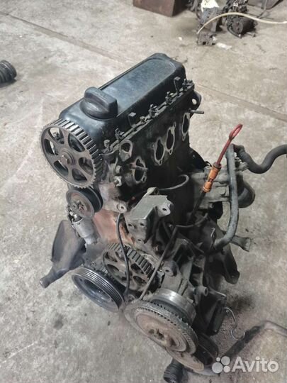 В разборе Двигатель Audi a4 B5 1.6 ADP