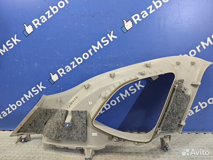 Обшивка стойки задней задняя правая Renault Kaptur