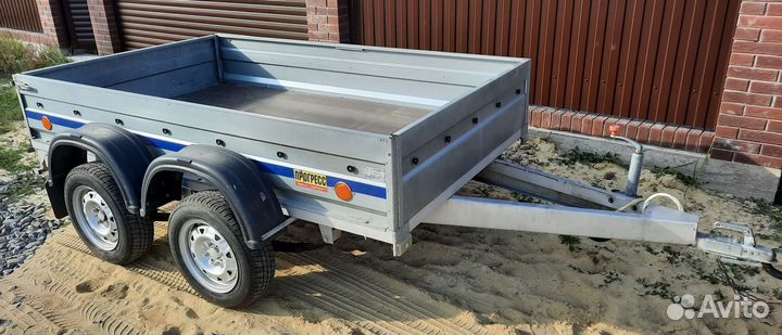 Прицеп на легковой автомобиль двухосный