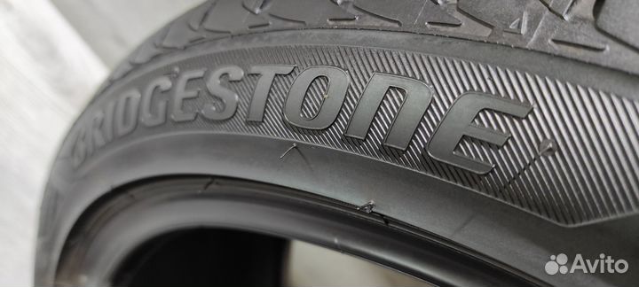 Bridgestone Regno GRVII 225/45 R19