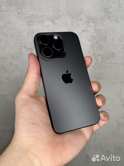 iPhone 15 Pro, 256 ГБ