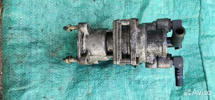 Кран тормозной Mercedes