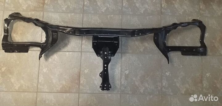 Передняя панель/телевизор Nissan Primera(P12) 2002