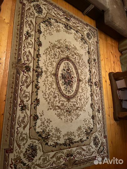 Ковер шерстяной