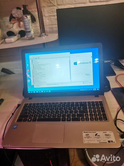 Ноутбук asus x540s