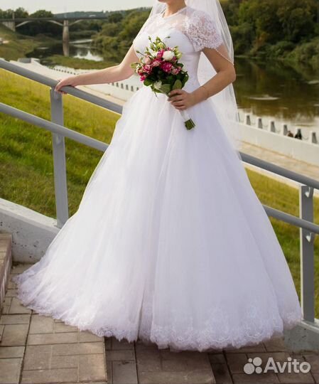 Свадебное платье, р. 46