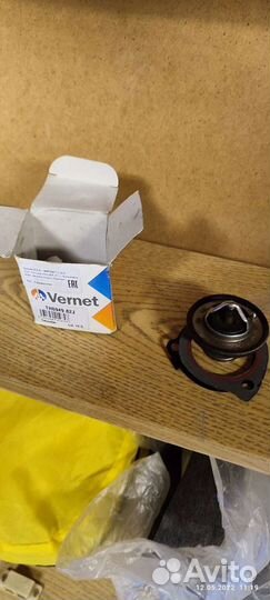 Термостат Nissan