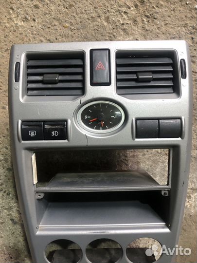 Консоль панели приора 1