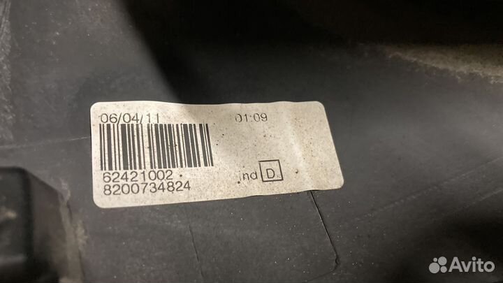 Задний правый фонарь Renault Sandero 2009-2014