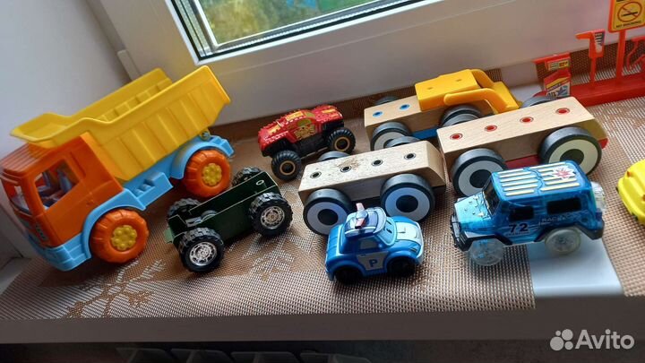 Детские машинки игрушки пакетом