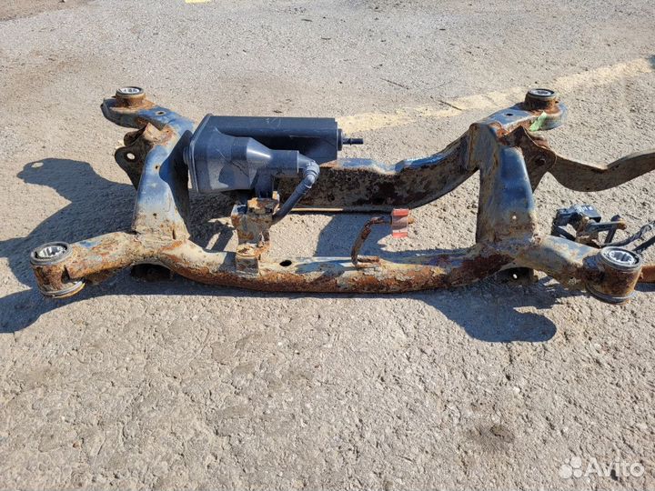 Подрамник задний на Ford Mondeo 4