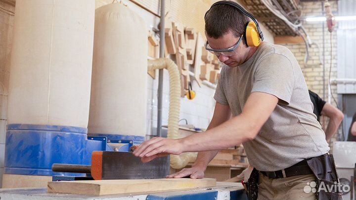 Шлифовщик по дереву