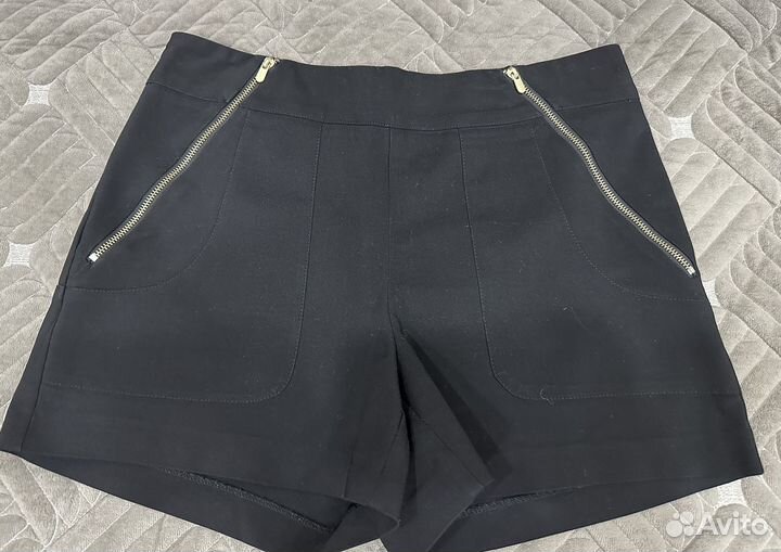 Продам шорты 42 размер