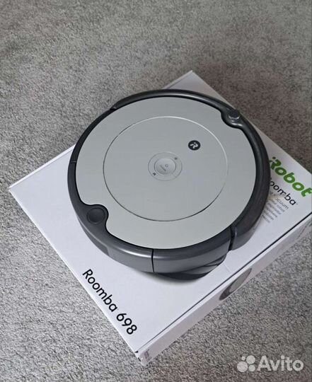 Робот пылесос iRobot Roomba 698