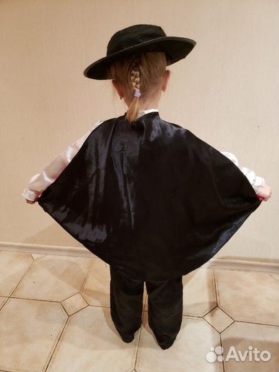 Костюм карнавальный Зорро прокат