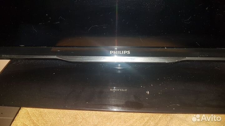 Led телевизор Philips 39PFL3208 full HD smart