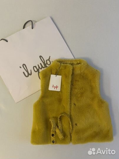 Жилет из искусственного меха 5лет