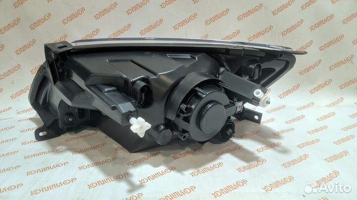 Блок-фара правая Лада гранта 2190