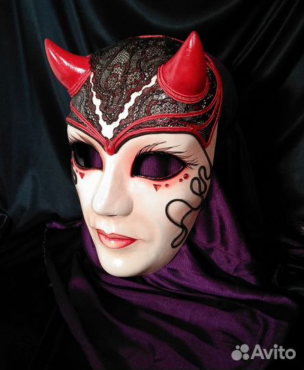 Маска карнавальная 