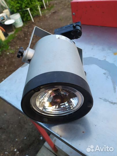 Трековые светильники бу